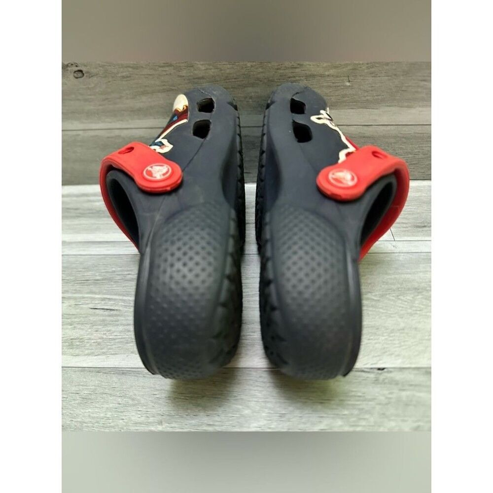 CROCS Kids Marvel Avengers Clog Sandals - Black and Red 12 - Picture 6 of 9